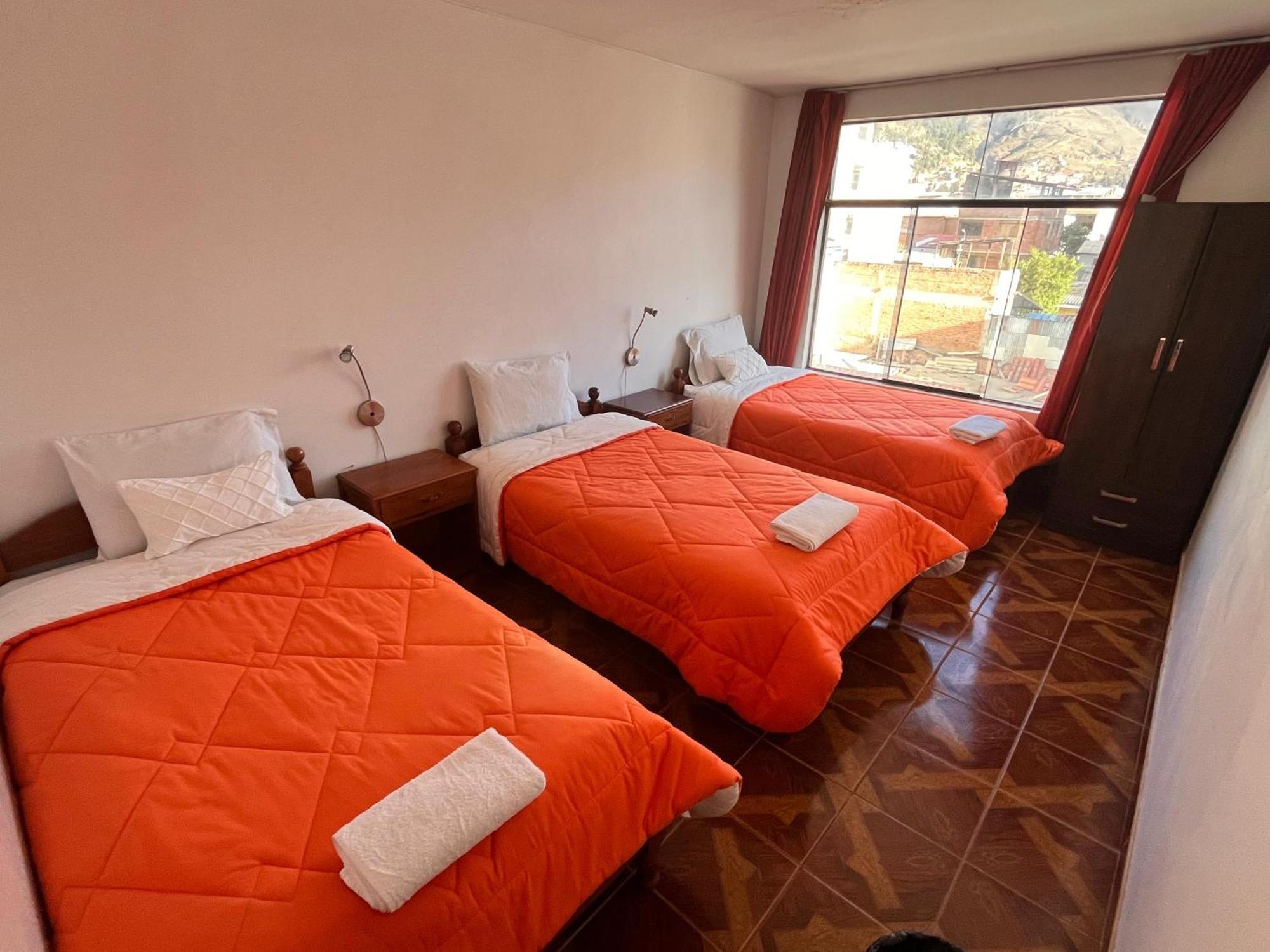 Sunrise Guest House Huaraz  Bagian luar foto